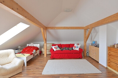 Ke Kovárně, Křeslice - Praha 10 | Pronájem, Rodinný dům 5+kk, 220 m²