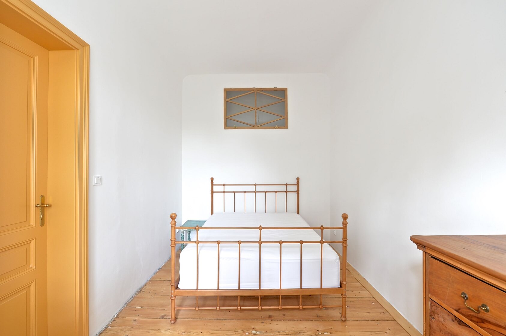 U Nikolajky, Smíchov - Prague 5 | Rent, Apartment One-bedroom (2+1), 102 m²