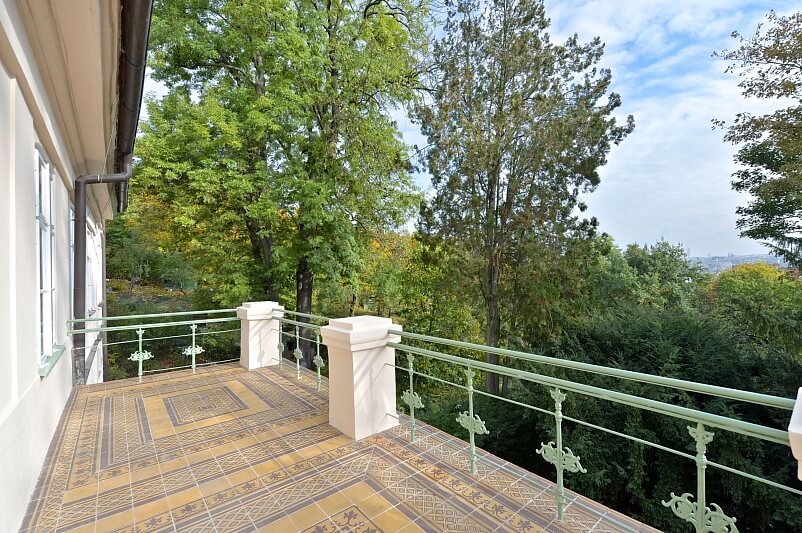 U Nikolajky, Smíchov - Prague 5 | Rent, Apartment One-bedroom (2+1), 102 m²