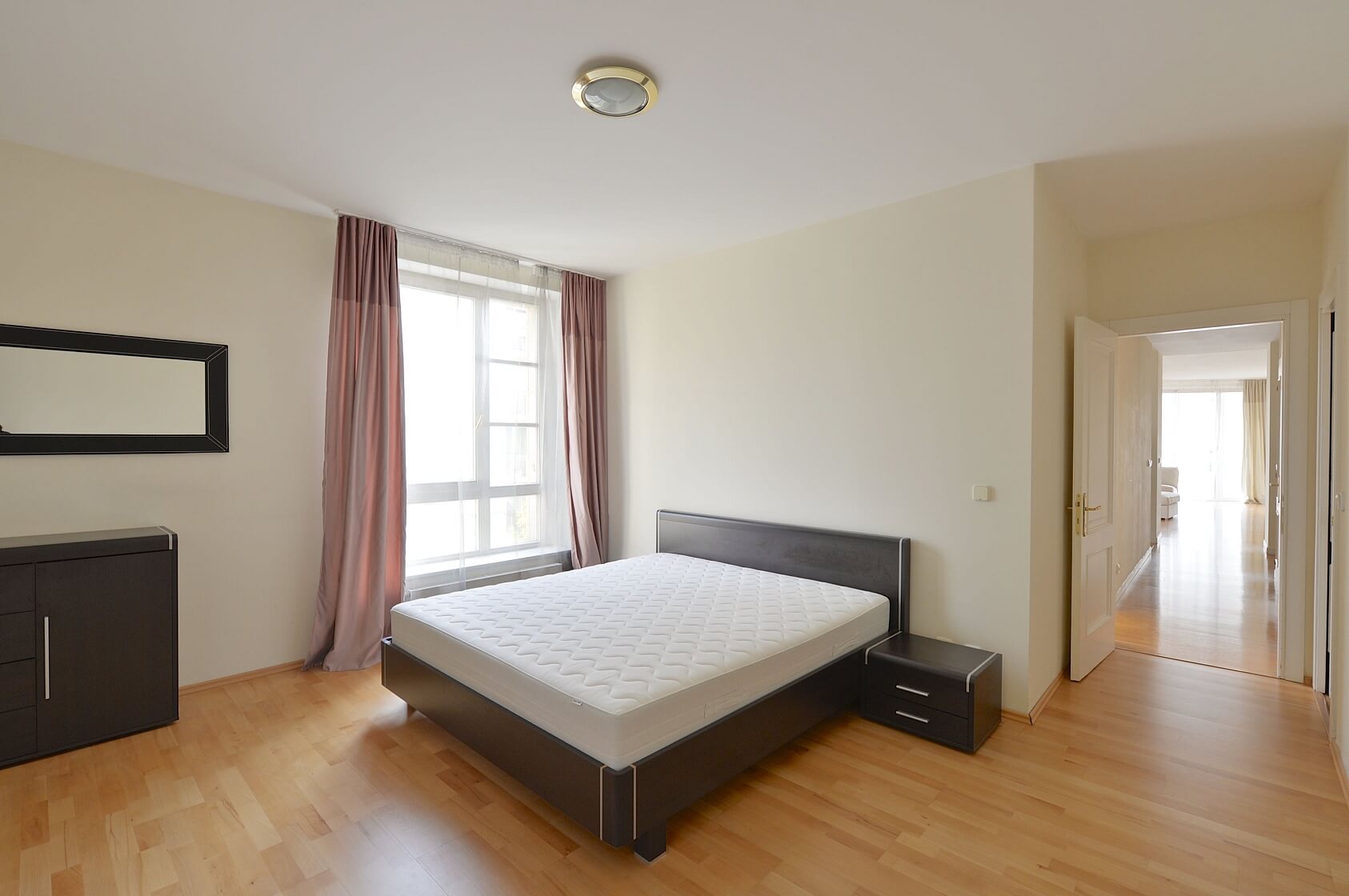 Holečkova, Smíchov - Prague 5 | Rent, Apartment Two-bedroom (3+kk), 115 m²