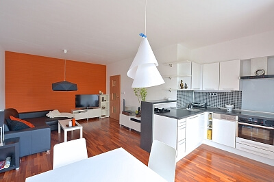 Na Císařce, Smíchov - Prague 5 | Rent, Apartment One-bedroom (2+kk), 54 m²