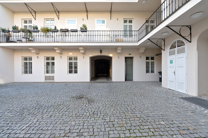 Kollárova, Karlín - Praha 8 | Pronájem, Byt 4+kk, 99 m²