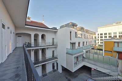 Kollárova, Karlín - Prague 8 | Rent, Apartment Three-bedroom (4+kk), 99 m²