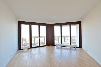 V zářezu, Jinonice - Prague 5 | Rent, Apartment Three-bedroom (4+kk), 135 m²