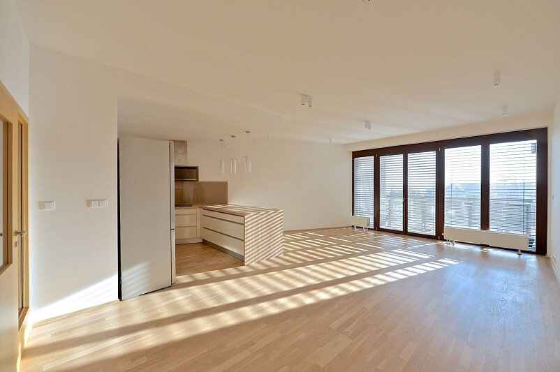 V zářezu, Jinonice - Prague 5 | Rent, Apartment Three-bedroom (4+kk), 135 m²