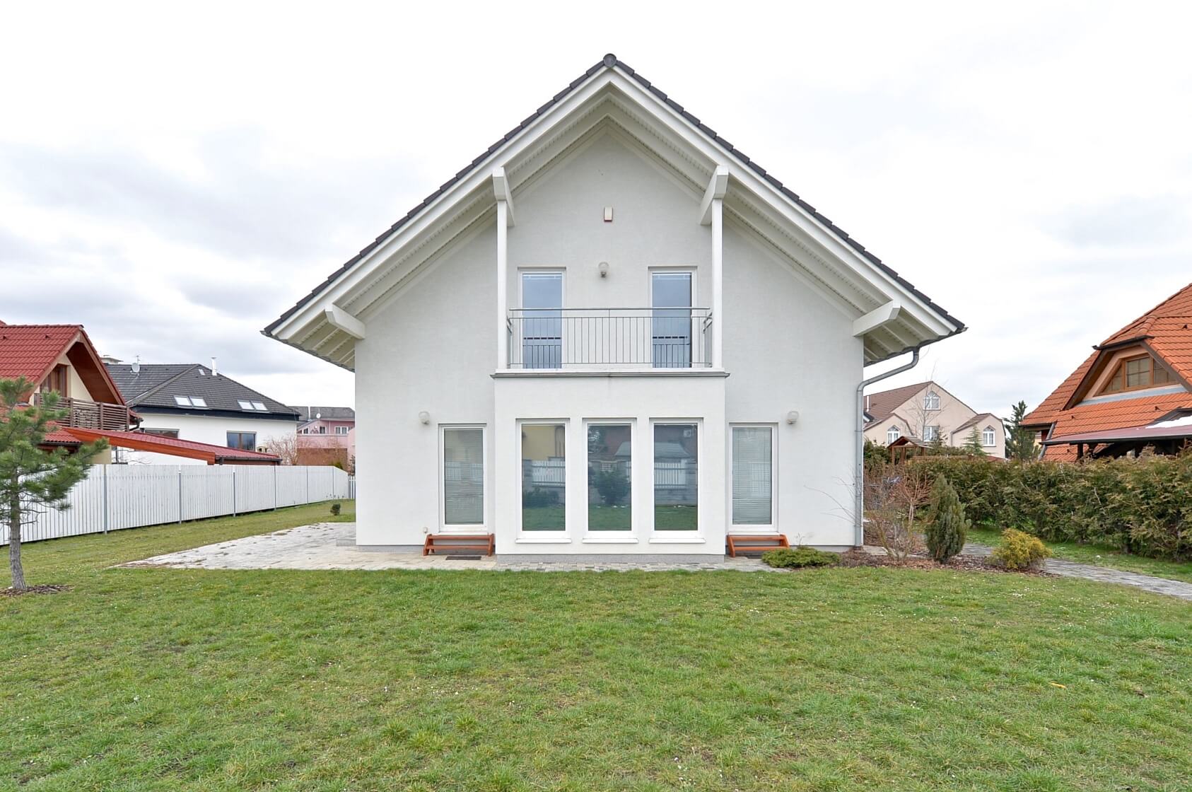 Na Louce, Dolní Měcholupy - Praha 10 | Prodej, Rodinný dům 5+kk, 177 m²