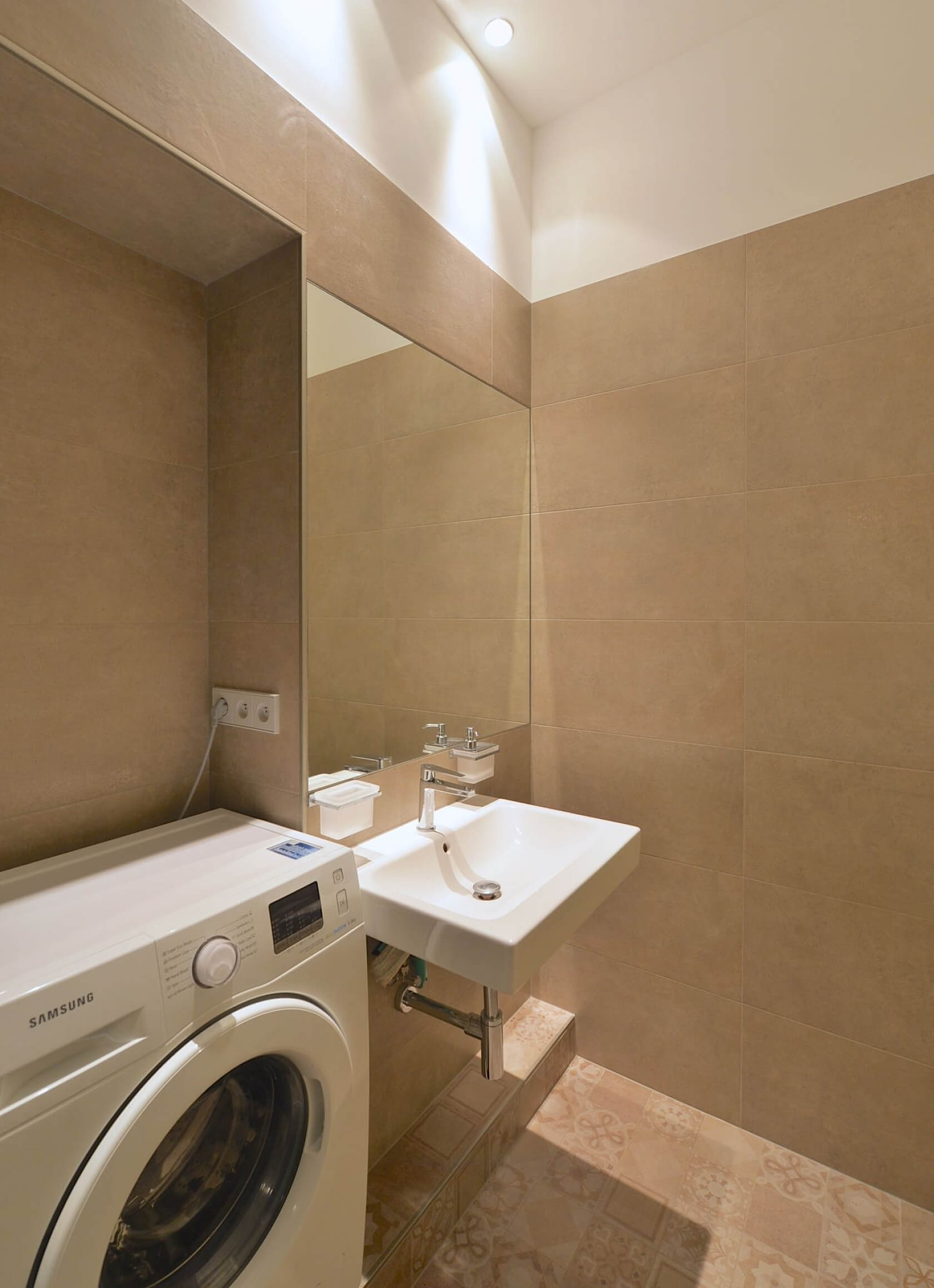 U Smaltovny, Holešovice - Praha 7 | Pronájem, Byt 2+kk, 65 m²