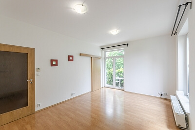 Na Hřebenkách, Smíchov - Prague 5 | Rent, Apartment Studio (1+1), 50 m²