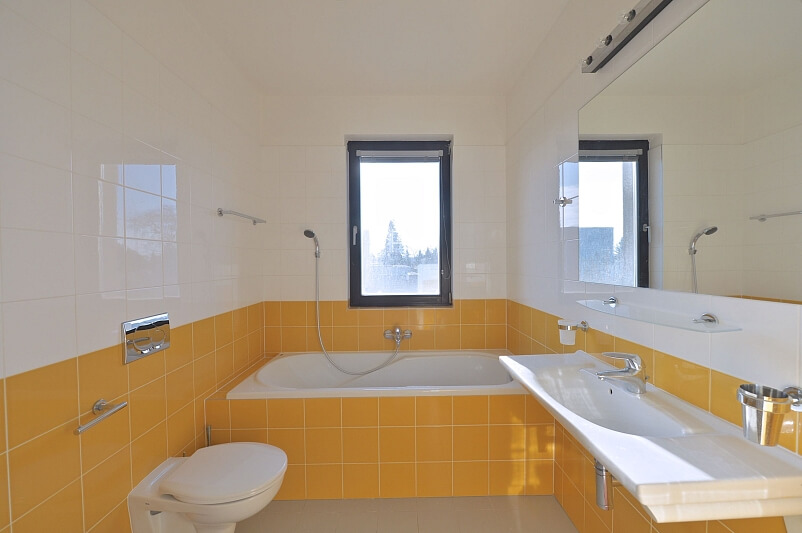 Na Lhotech, Kunratice - Praha 4 | Pronájem, Rodinný dům 3+kk, 110 m²