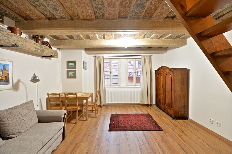 Mostecká, Malá Strana - Prague 1 | Rent, Apartment One-bedroom (2+kk), 42 m²