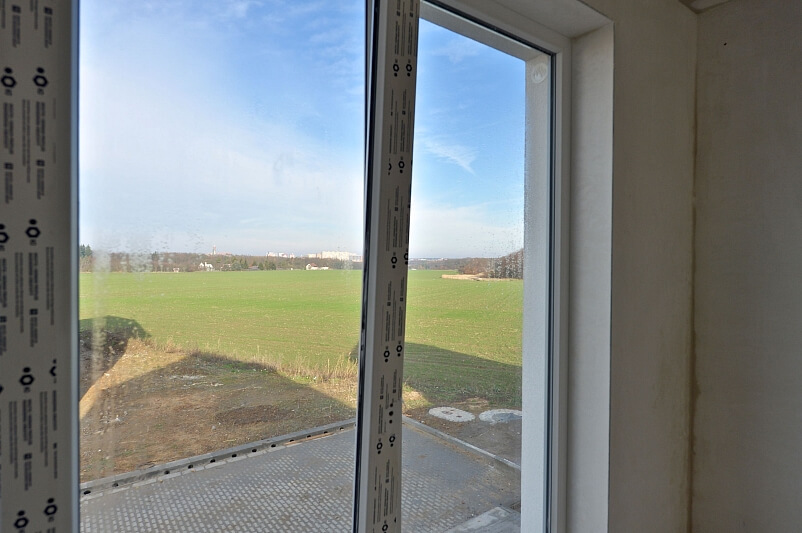 Lhenická, Cholupice - Prague 4 | Sale, House Four-bedroom (5+kk), 141 m²