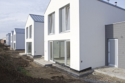 Lhenická, Cholupice - Prague 4 | Sale, House Four-bedroom (5+kk), 141 m²