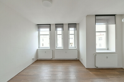 Lucemburská, Vinohrady - Prague 3 | Rent, Apartment Studio (1+kk), 30 m²