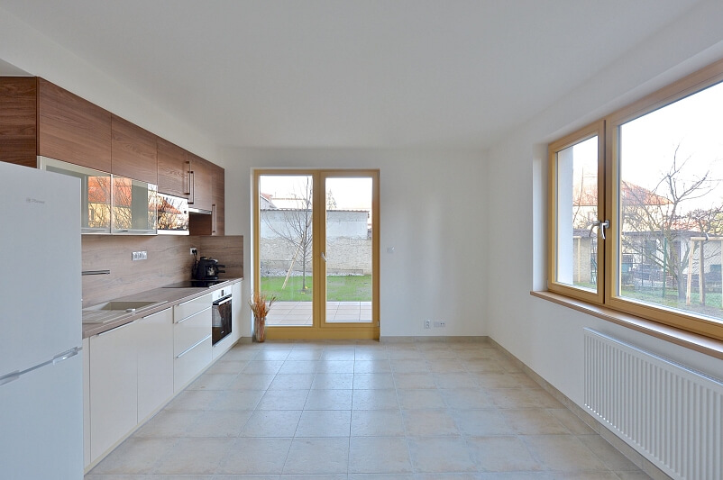 Višňová, Krč - Praha 4 | Pronájem, Byt 2+kk, 38 m²