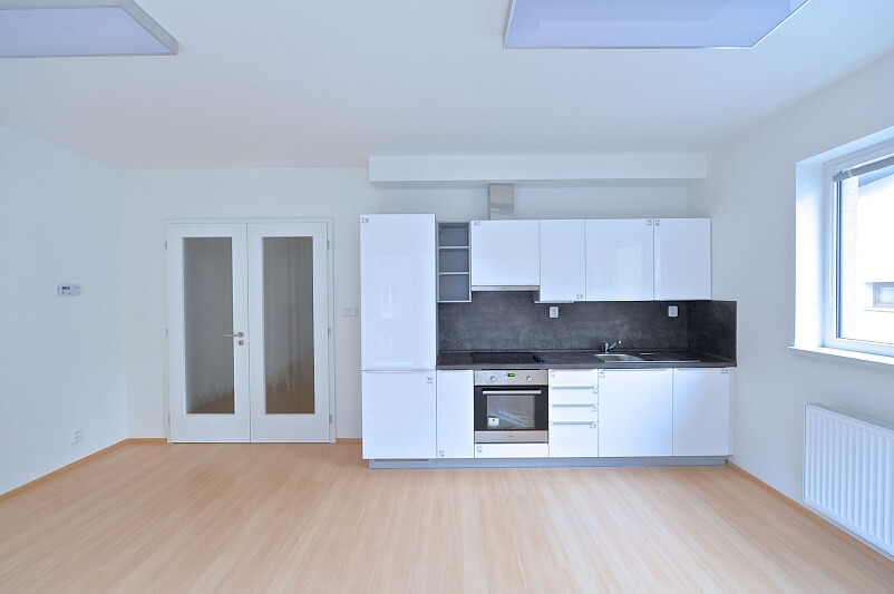 Stará cesta, Braník - Prague 4 | Rent, Apartment Two-bedroom (3+kk), 66 m²