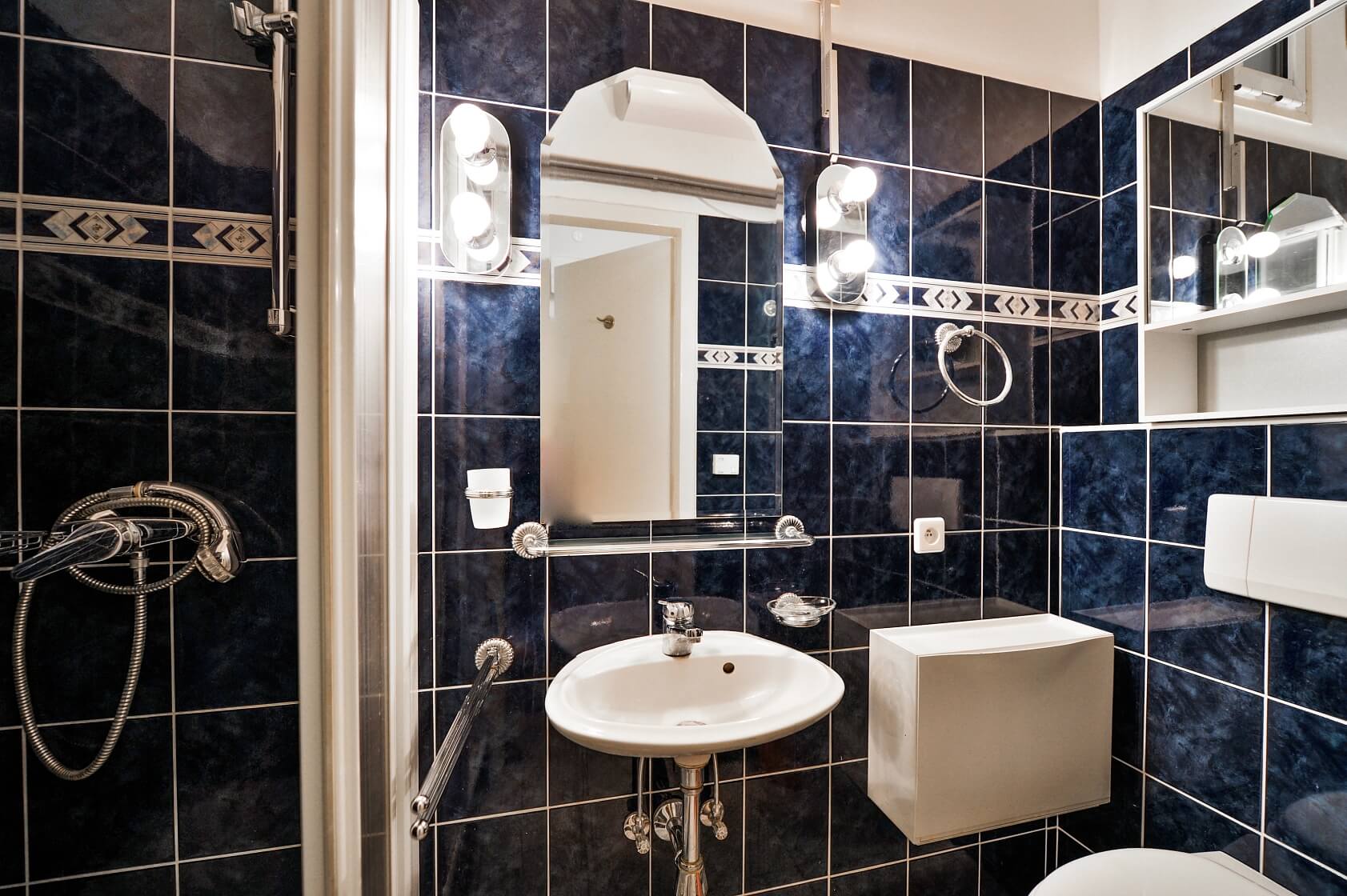 Eliášova, Bubeneč - Praha 6 | Pronájem, Byt 1+kk, 24 m²