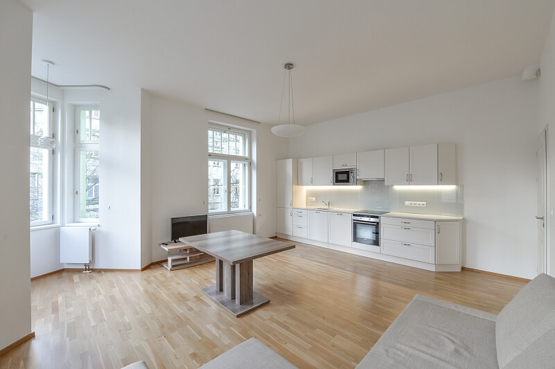 Křižíkova, Karlín - Praha 8 | Pronájem, Byt 3+kk, 89 m²