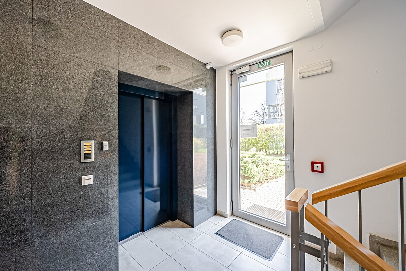 Valečovská, Prosek - Praha 9 | Pronájem, Byt 2+kk, 54 m²