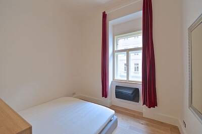 Máchova, Vinohrady - Prague 2 | Rent, Apartment Studio (1+kk), 42 m²