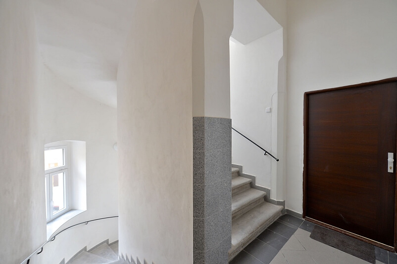 Máchova, Vinohrady - Prague 2 | Rent, Apartment Studio (1+kk), 42 m²