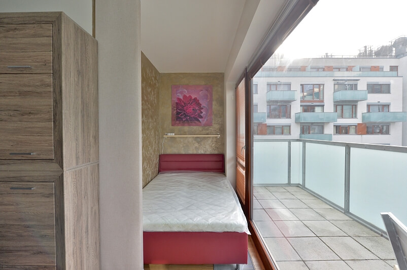 Rohanské nábřeží, Karlín - Prague 8 | Rent, Apartment Studio (1+kk), 47 m²