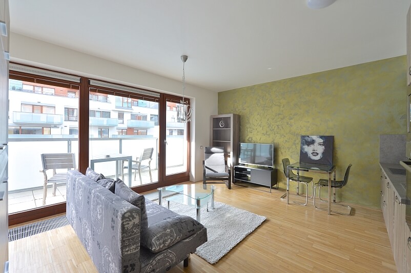 Rohanské nábřeží, Karlín - Prague 8 | Rent, Apartment Studio (1+kk), 47 m²