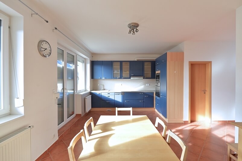 Na Fialce II, Řepy - Prague 6 | Rent, House Four-bedroom (5+kk), 280 m²
