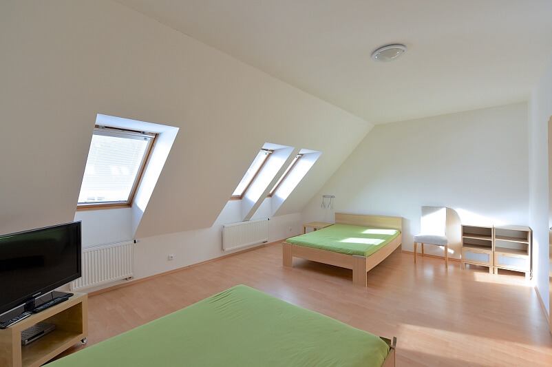 Na Fialce II, Řepy - Prague 6 | Rent, House Four-bedroom (5+kk), 280 m²