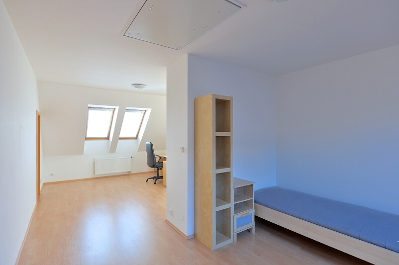 Na Fialce II, Řepy - Prague 6 | Rent, House Four-bedroom (5+kk), 280 m²