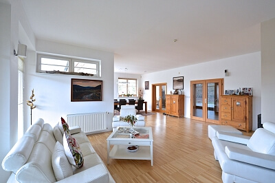 Na Michovkách I, Průhonice - Praha-západ | Rent, House Three-bedroom (4+1), 250 m²