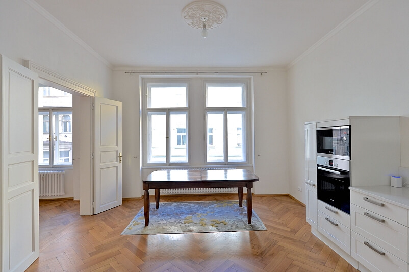 Mělnická, Malá Strana - Prague 5 | Rent, Apartment Two-bedroom (3+1), 92 m²