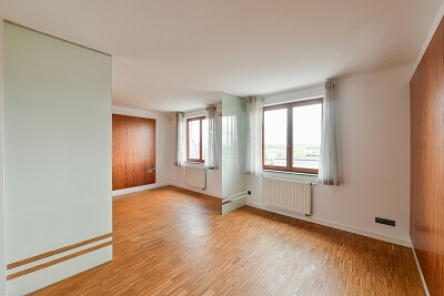 Akademická, Malešice - Prague 10 | Rent, Apartment One-bedroom (2+kk), 175 m²