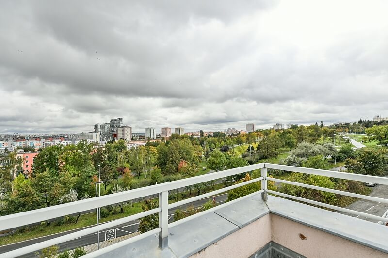 Akademická, Malešice - Prague 10 | Rent, Apartment One-bedroom (2+kk), 175 m²