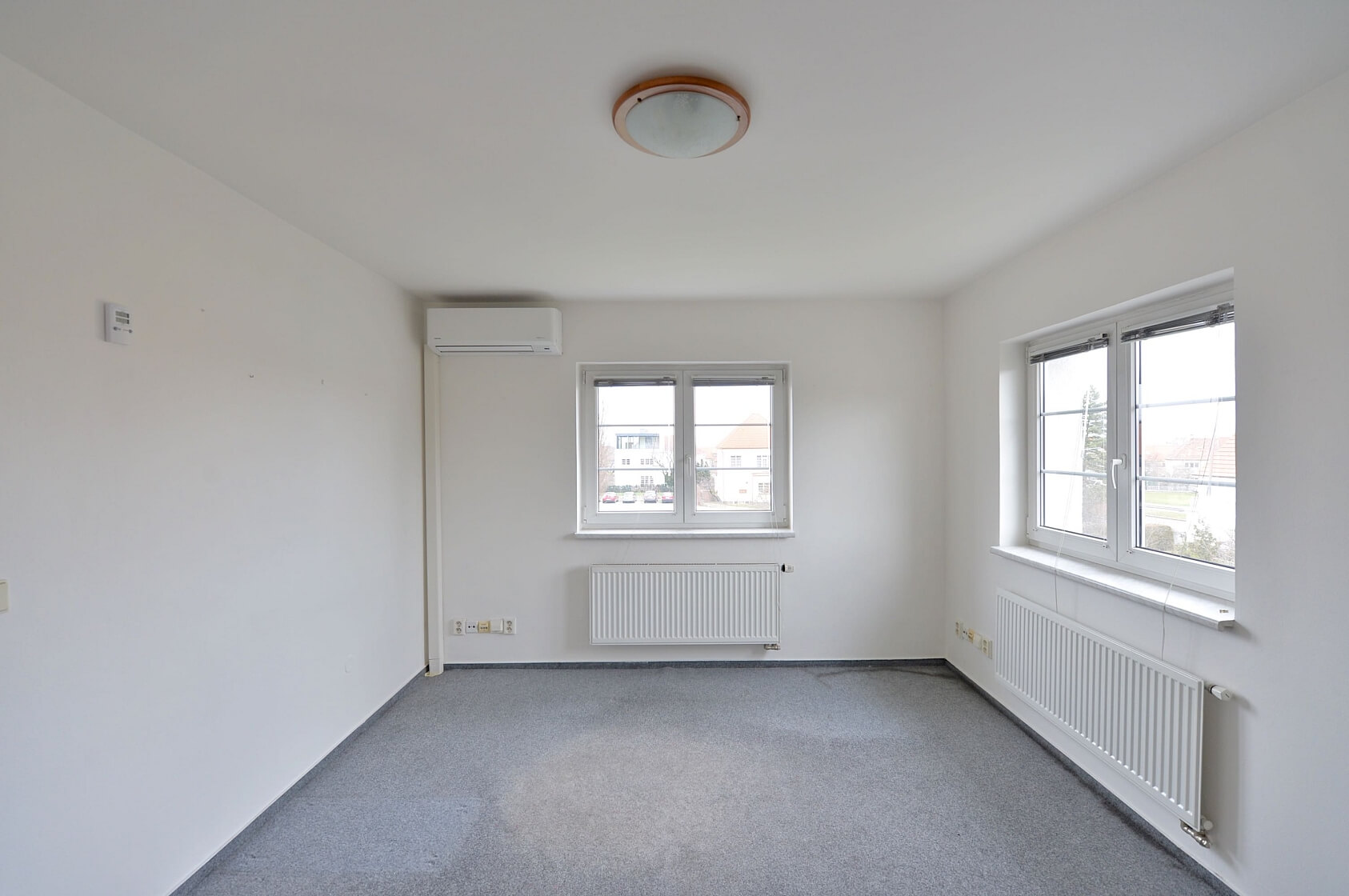 Jihovýchodní VII, Záběhlice - Praha 4 | Pronájem, Rodinný dům 7+1, 200 m²