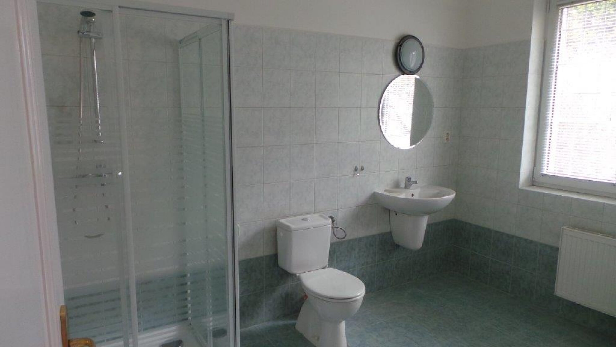 Jihovýchodní VII, Záběhlice - Praha 4 | Pronájem, Rodinný dům 7+1, 200 m²