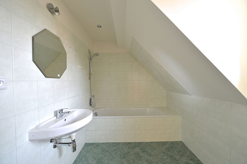 Severní II, Záběhlice - Praha 4 | Pronájem, Rodinný dům 6+1, 155 m²