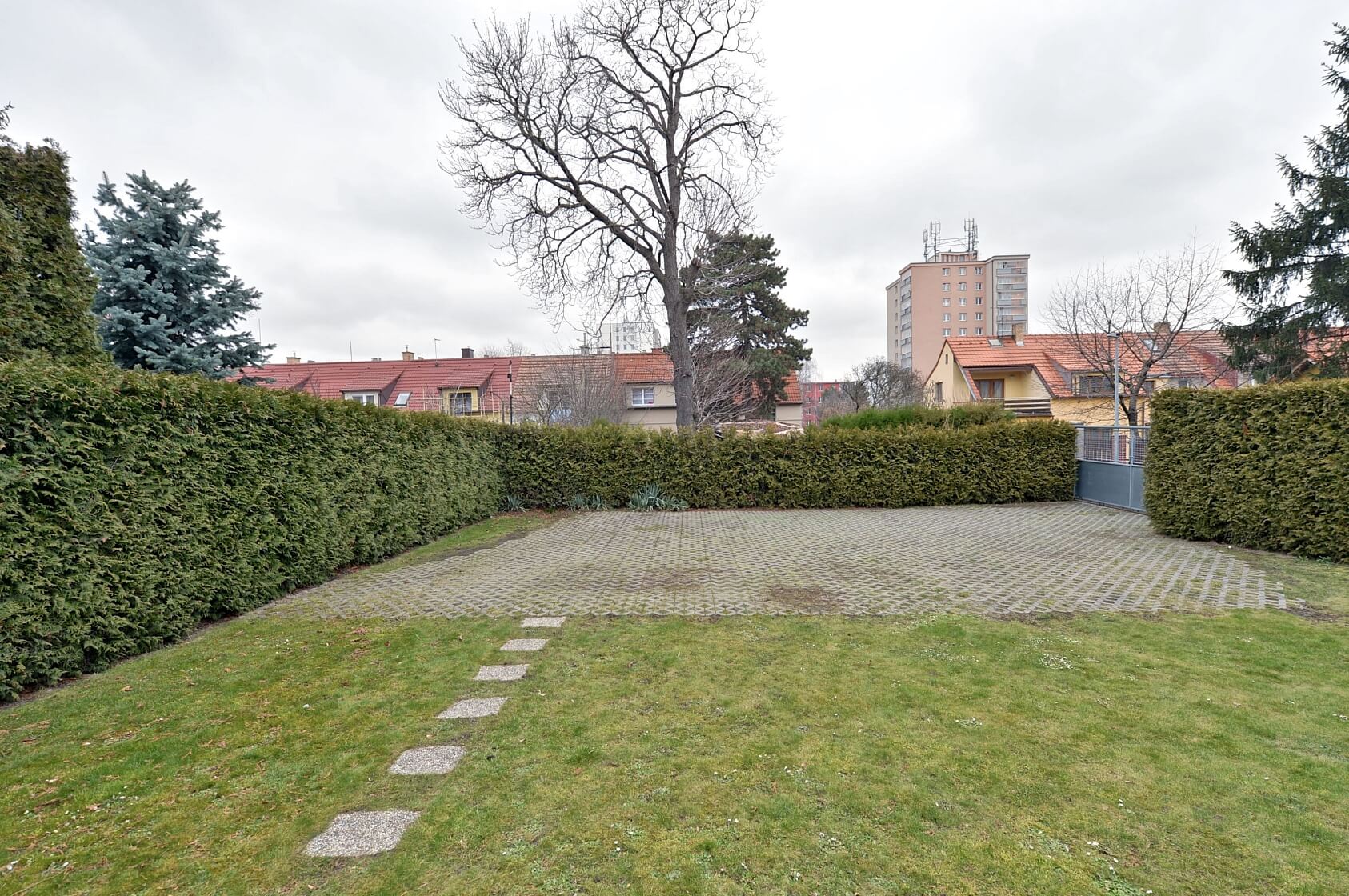 Severní II, Záběhlice - Praha 4 | Pronájem, Rodinný dům 6+1, 155 m²