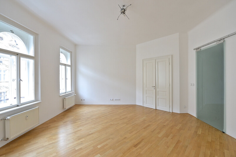 Čermákova, Vinohrady - Prague 2 | Rent, Apartment Three-bedroom (4+kk), 100 m²