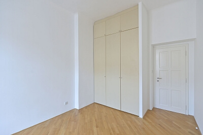 Čermákova, Vinohrady - Prague 2 | Rent, Apartment Three-bedroom (4+kk), 100 m²