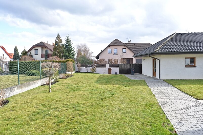 V Zahradách, Rudná - Praha-západ | Prodej, Rodinný dům 5+kk, 173 m²