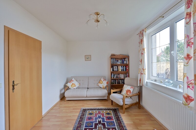 V Zahradách, Rudná - Praha-západ | Sale, House Four-bedroom (5+kk), 173 m²