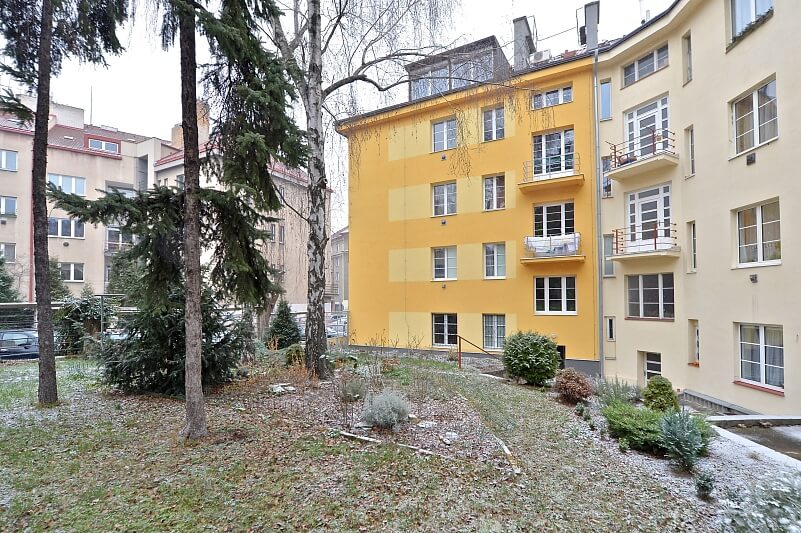 U Družstva Repo, Nusle - Prague 4 | Rent, Apartment One-bedroom (2+kk), 48 m²