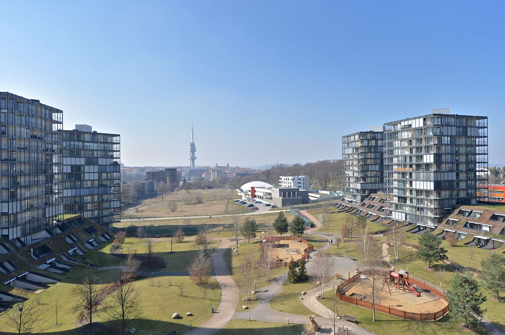 Ke Kapslovně, Žižkov - Prague 3 | Rent, Apartment Two-bedroom (3+kk), 120 m²