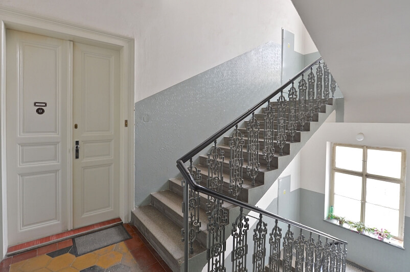 Varšavská, Vinohrady - Prague 2 | Rent, Apartment One-bedroom (2+1), 69 m²
