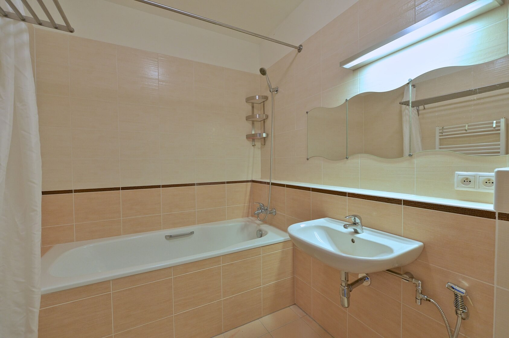 Athénská, Hostivař - Praha 10 | Pronájem, Byt 3+kk, 83 m²