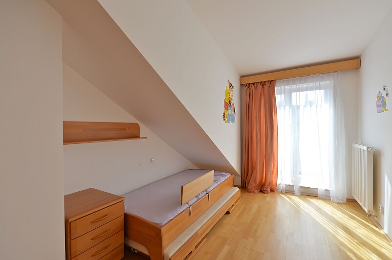 Závěrka, Břevnov - Prague 6 | Rent, Apartment Three-bedroom (4+kk), 126 m²
