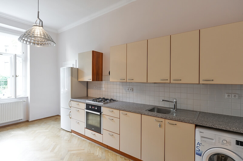 U Rajské zahrady, Žižkov - Praha 3 | Pronájem, Byt 3+1, 98 m²