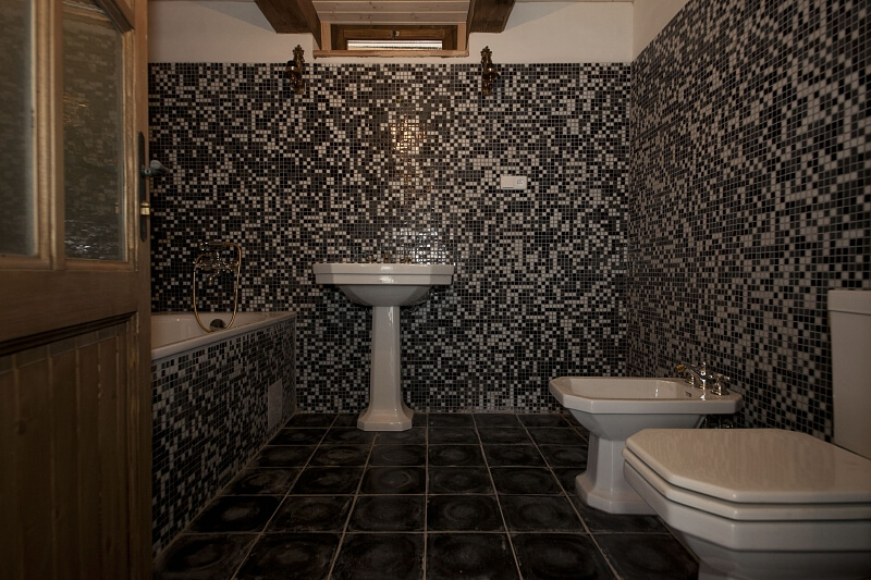 Koněprusy - Beroun | Sale, House Two-bedroom (3+1), 220 m²