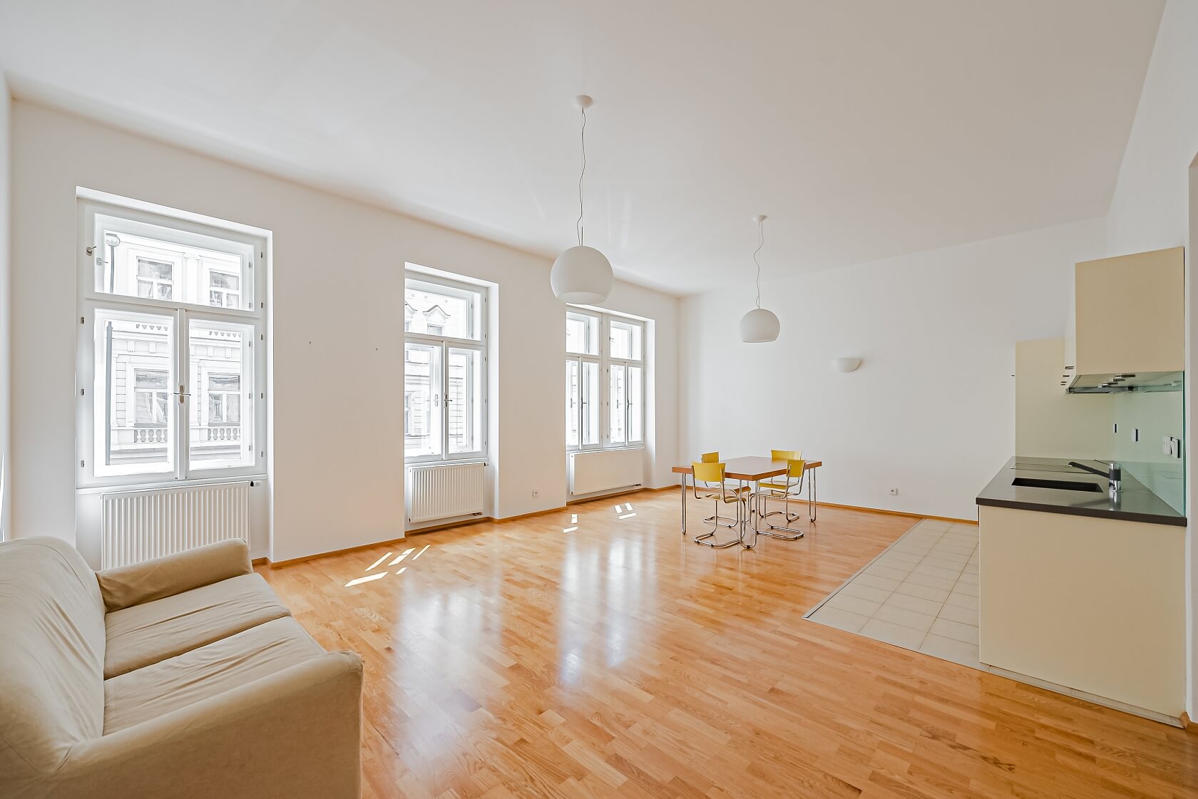 Pod Slovany, Nové Město - Praha 2 | Pronájem, Byt 3+kk, 97 m²