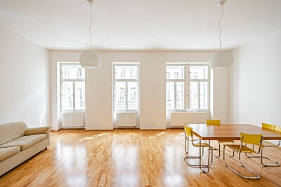 Pod Slovany, Nové Město - Prague 2 | Rent, Apartment Two-bedroom (3+kk), 97 m²